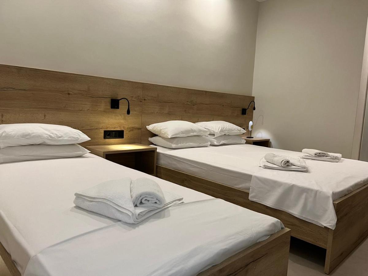 Elenasrooms Kallithea  ภายนอก รูปภาพ