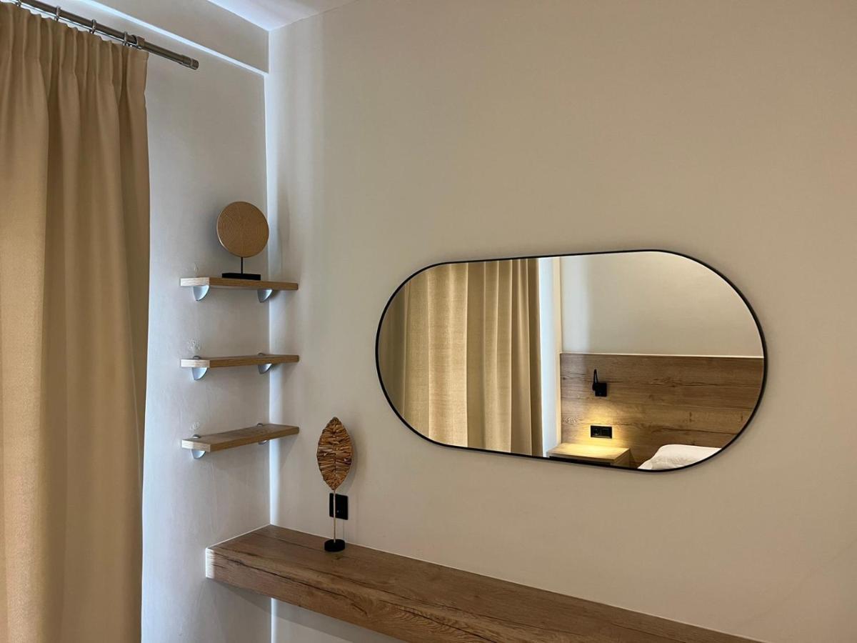 Elenasrooms Kallithea  ภายนอก รูปภาพ