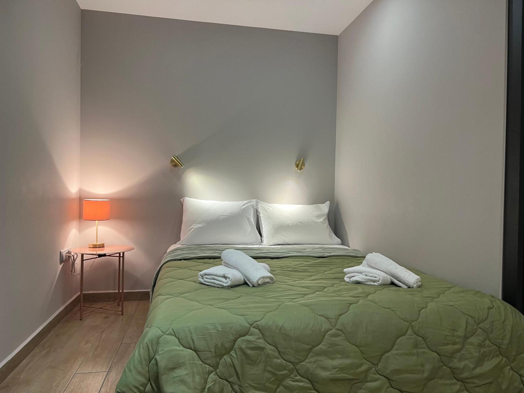 Elenasrooms Kallithea  ภายนอก รูปภาพ