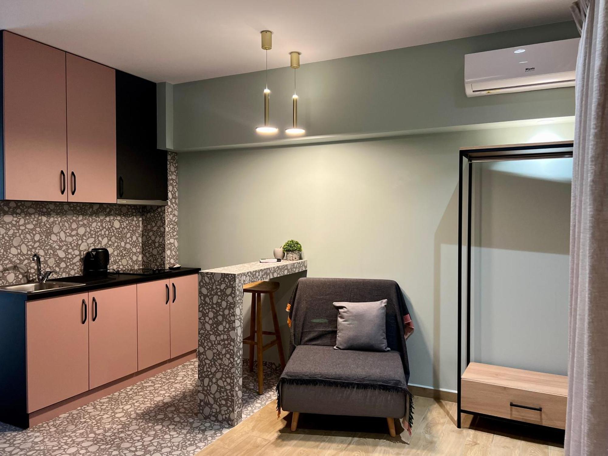 Elenasrooms Kallithea  ภายนอก รูปภาพ